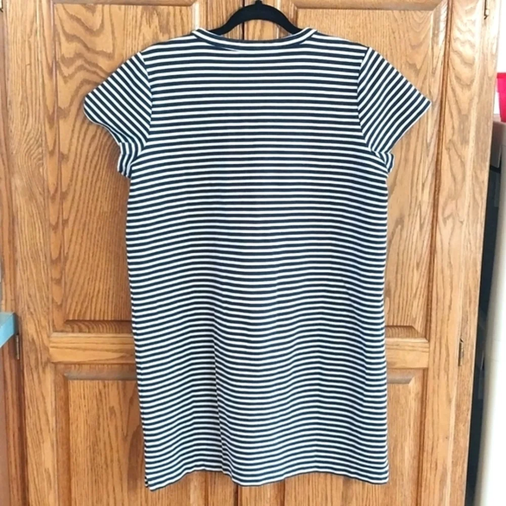 J Crew Women's Size Medium‎ Lace-Up Short Sleeve Striped Knit Dress Black White